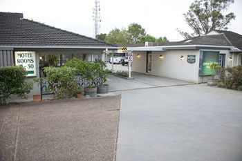 Colonial Terrace Motor Inn - Dalby Accommodation 12