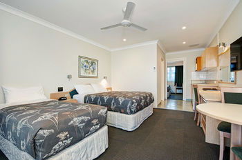 Colonial Terrace Motor Inn - Dalby Accommodation 22