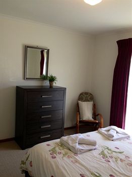 Australian Home Away @ East Doncaster George - Dalby Accommodation 4