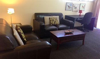 Australian Home Away @ Doncaster Elgar - Dalby Accommodation 2