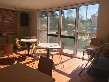 Ibis Budget Casula Liverpool - Dalby Accommodation 5
