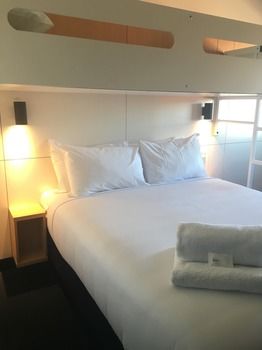 Ibis Budget Casula Liverpool - Dalby Accommodation 7