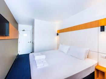 Ibis Budget Casula Liverpool - Dalby Accommodation 43