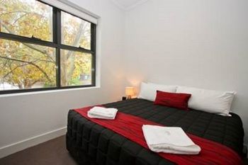 The Star Apartments - Dalby Accommodation 1