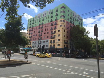 Plum Carlton Serviced Apartments - Dalby Accommodation 5