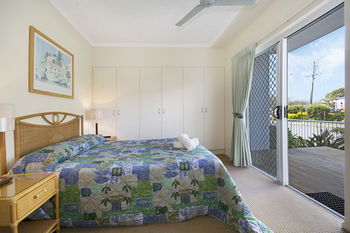 Sandy Shores Luxury Holiday Units - Dalby Accommodation 11