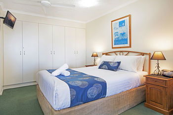 Sandy Shores Luxury Holiday Units - Dalby Accommodation 37