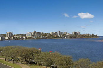 Sandy Shores Luxury Holiday Units - Dalby Accommodation 38