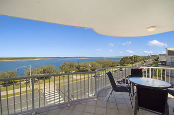 Sandy Shores Luxury Holiday Units - Dalby Accommodation 41