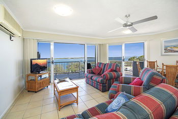 Sandy Shores Luxury Holiday Units - Dalby Accommodation 42