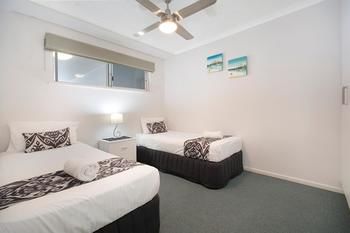 Sandy Shores Luxury Holiday Units - Dalby Accommodation 63