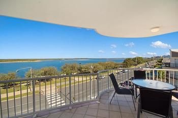 Sandy Shores Luxury Holiday Units - Dalby Accommodation 72