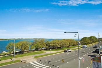 Sandy Shores Luxury Holiday Units - Dalby Accommodation 76