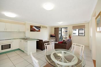 Sandy Shores Luxury Holiday Units - Dalby Accommodation 81