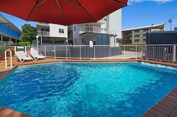 Sandy Shores Luxury Holiday Units - Dalby Accommodation 86