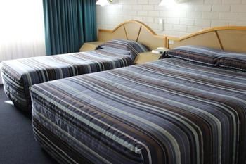 The Tumut Motor Inn - Dalby Accommodation 8