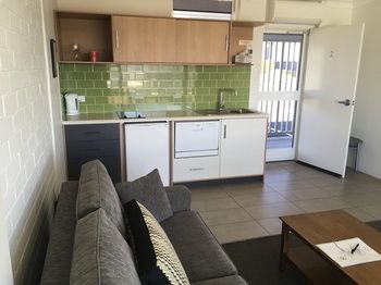 Harbourview Serviced Apartments - Dalby Accommodation 36