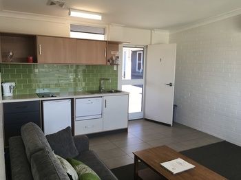 Harbourview Serviced Apartments - Dalby Accommodation 48