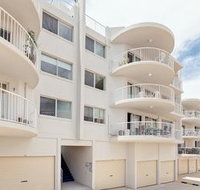 Bayviews amp Harbourview Holiday Apartments - Dalby Accommodation