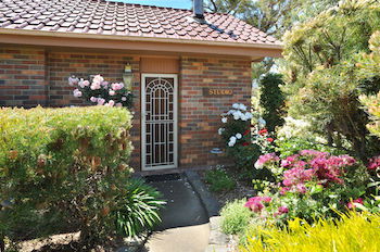 Langbrook Estate Cottages - Dalby Accommodation 8