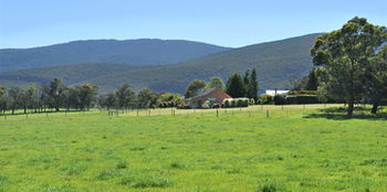 Langbrook Estate Cottages - Dalby Accommodation 20