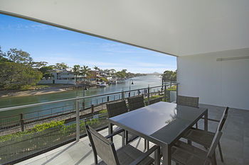 Jacaranda Noosa - Dalby Accommodation 8