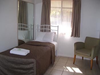 Glenwood Tourist Park & Motel - Dalby Accommodation 5