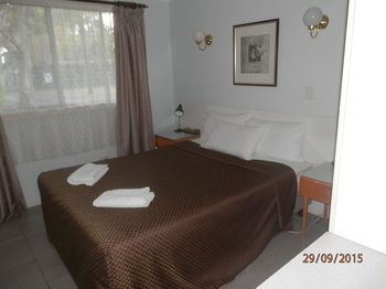 Glenwood Tourist Park & Motel - Dalby Accommodation 24