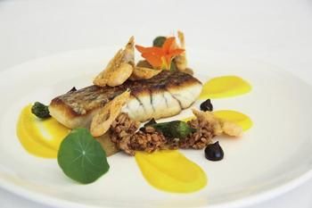 Jonahs Restaurant & Accommodation, Whale Beach - Dalby Accommodation 2