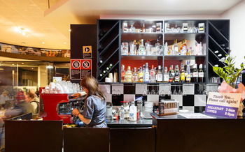 Airport Hotel Sydney - Dalby Accommodation 23