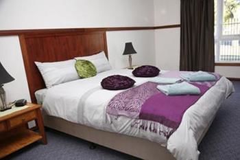 Central Serviced Apartments - Dalby Accommodation 2