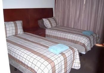 Central Serviced Apartments - Dalby Accommodation 8