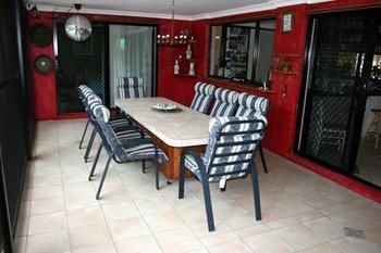 Noosa Edge Nudist Retreat - Dalby Accommodation 11