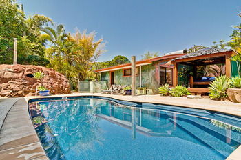 Noosa Edge Nudist Retreat - Dalby Accommodation 12