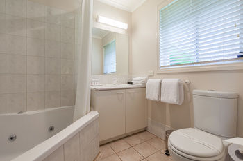 Yarra Gables Motel - Dalby Accommodation 42