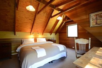 Bawley Bush Retreat And Cottages - Dalby Accommodation 12