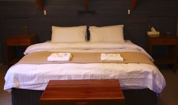 Bawley Bush Retreat And Cottages - Dalby Accommodation 13