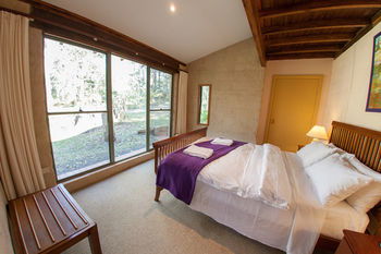 Bawley Bush Retreat And Cottages - Dalby Accommodation 20