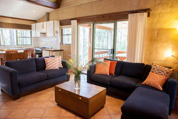 Bawley Bush Retreat And Cottages - Dalby Accommodation 34