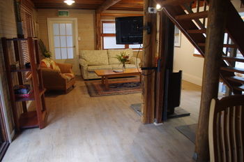 Bawley Bush Retreat And Cottages - Dalby Accommodation 73