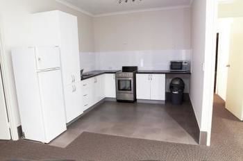 Central Motel Mooloolaba - Dalby Accommodation 5