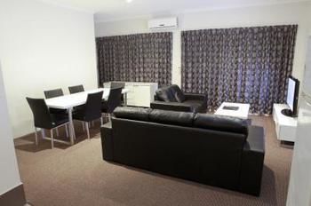 Central Motel Mooloolaba - Dalby Accommodation 6
