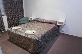 Central Motel Mooloolaba - Dalby Accommodation 7