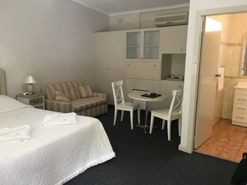 Town & Country Motel - Dalby Accommodation 13