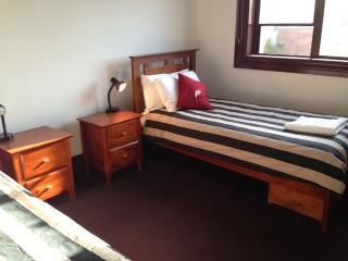 The Cooks Hill Hotel - Dalby Accommodation 1