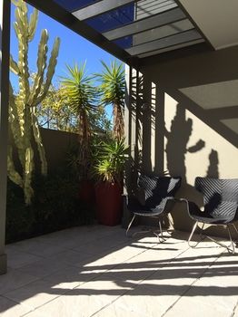 Chaucer Palms Boutique Bed & Breakfast - Dalby Accommodation 1