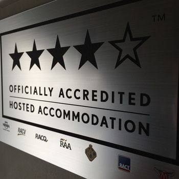 Chaucer Palms Boutique Bed & Breakfast - Dalby Accommodation 8