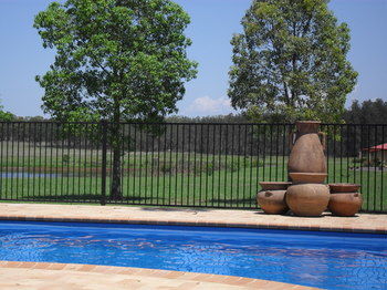 Broken View Estate - Dalby Accommodation 8