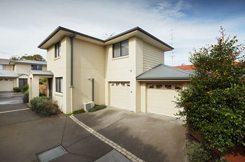 Charlestown Terrace - Dalby Accommodation 13