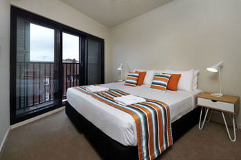 Randwick Central Suites - Dalby Accommodation 3